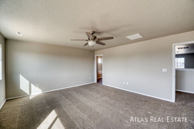 Building Photo - 17805 N Harpster Wy