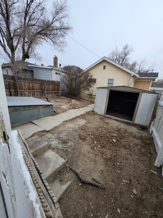 Building Photo - 38 1st St