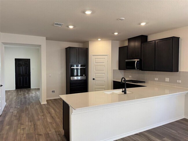 Building Photo - 1624 River Plateau Dr