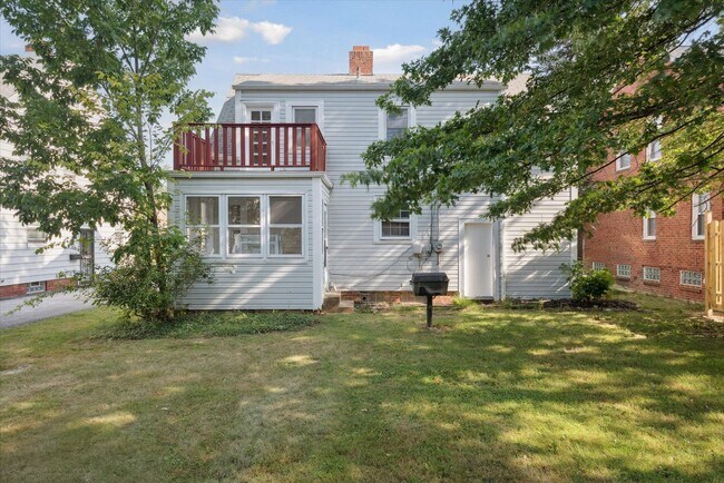 Building Photo - 3902 E Antisdale Rd