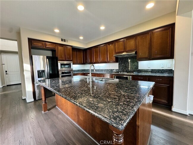 Building Photo - 32469 Quiet Trail Dr