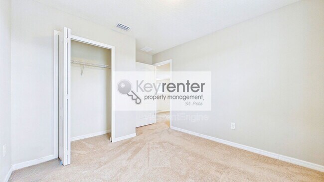 Building Photo - 14517 Dunrobin Dr