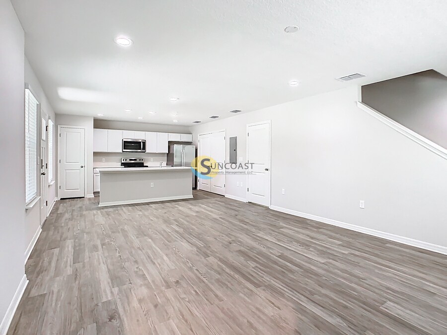 Building Photo - 3821 SW 43rd Ct