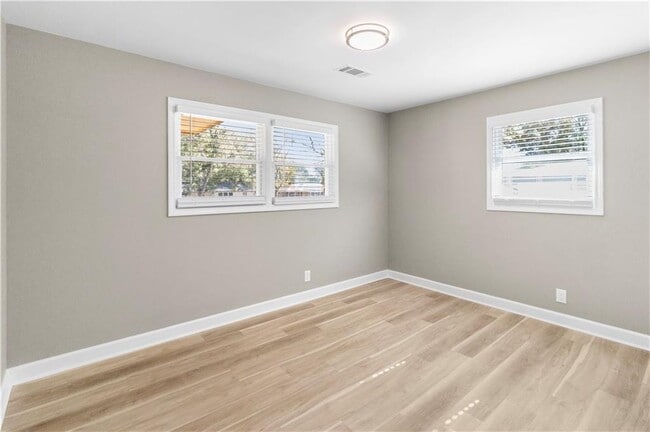 Building Photo - 2041 Nettie Ct