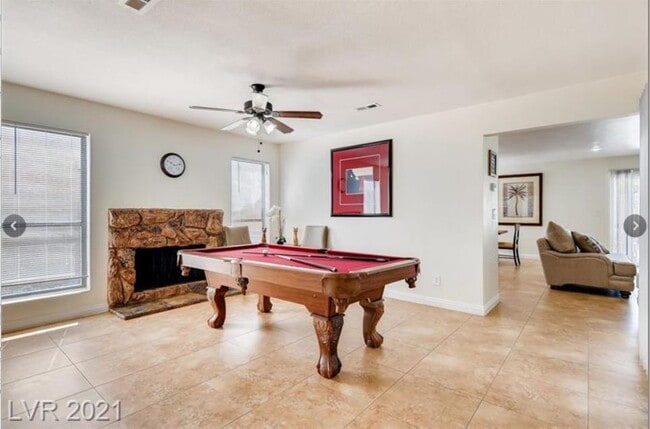 Building Photo - 8129 Spur Ct