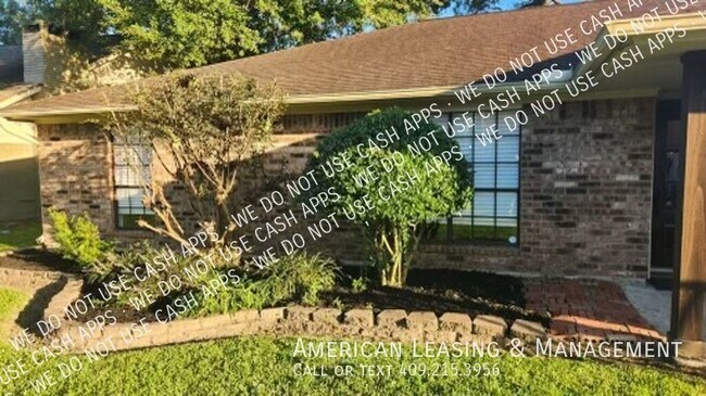 Building Photo - 2207 Spring Oak Ln