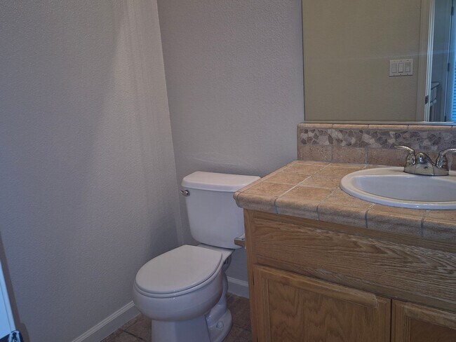 Building Photo - 2176 Catherwood Way