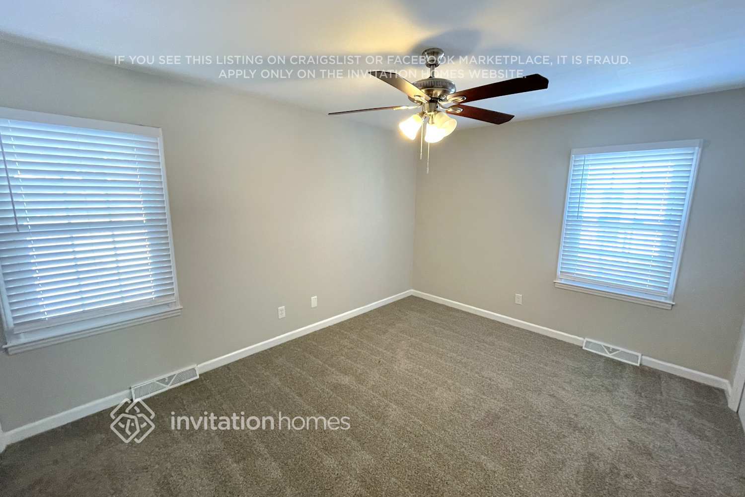 Building Photo - 7112 David Ave