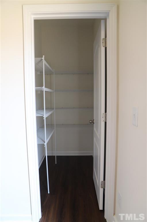 Building Photo - 315 King Closer Dr