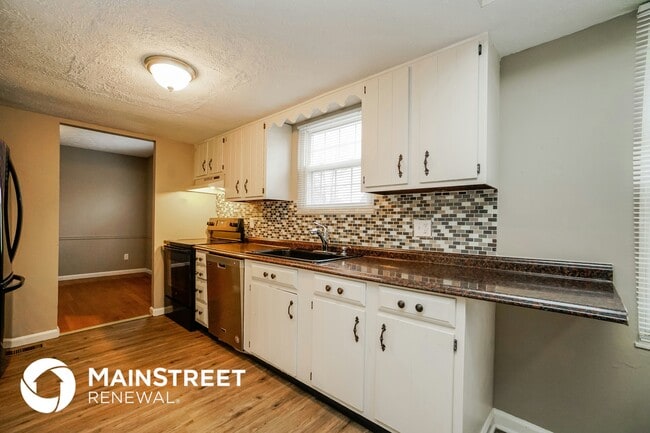 Building Photo - 1309 Hanson St