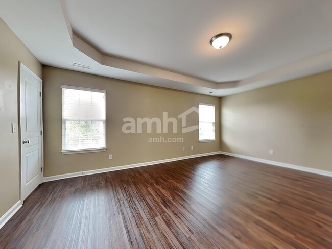 Building Photo - 1404 Manley Ct