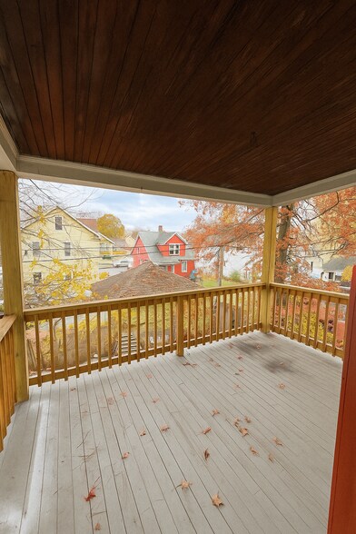 Building Photo - 61 Kimberly Ave