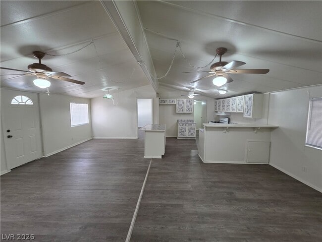 Building Photo - 2916 Gavilan Ln