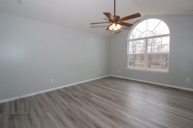 Building Photo - 21726 Lindsay Ln