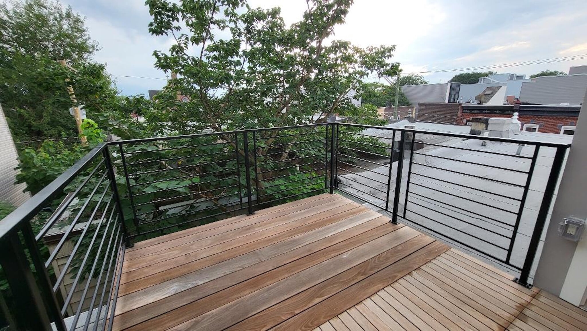 Building Photo - 1237 S 27th St