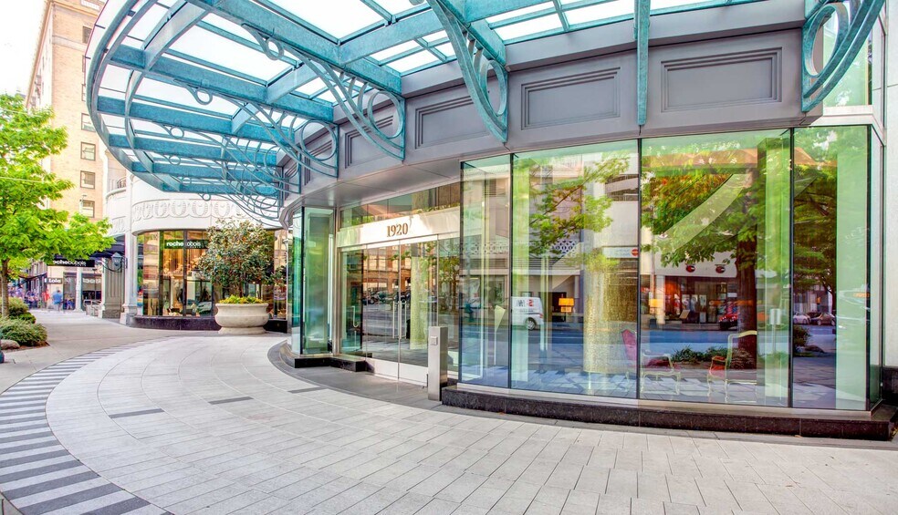 Building Photo - 1920 4th Ave