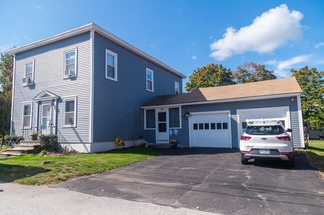 Building Photo - 180 Highland St