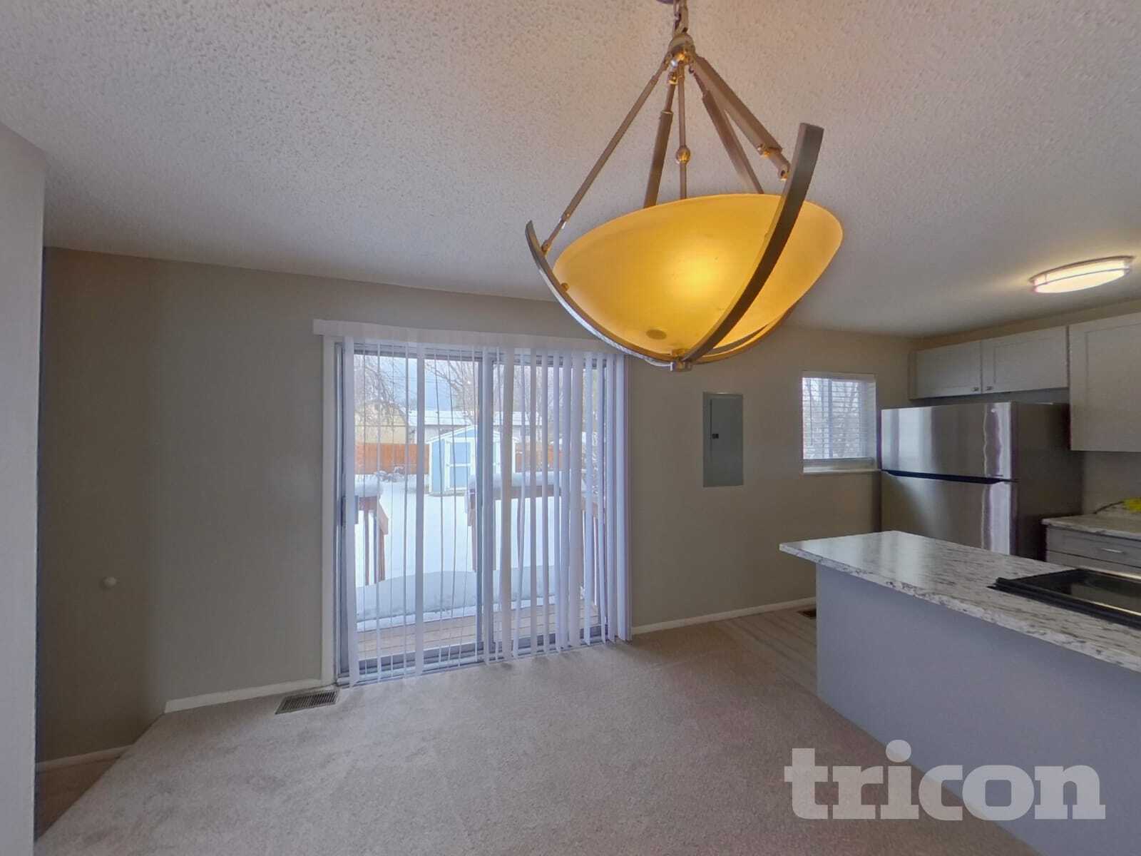 Building Photo - 1312 Rainier Dr