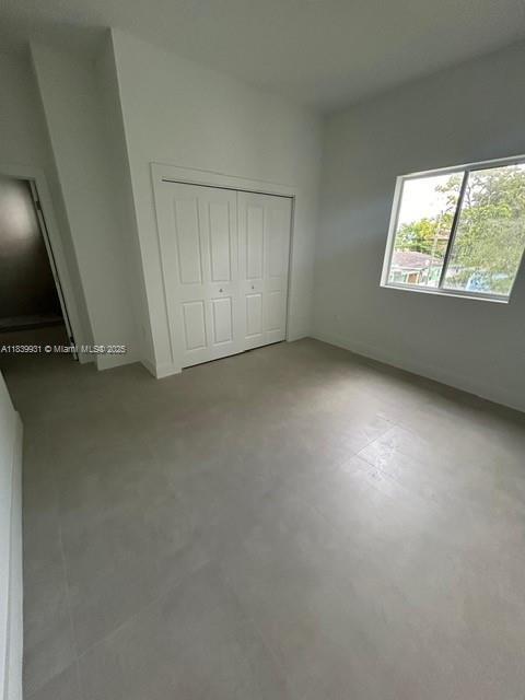 Building Photo - 2788 NW 9th Pl