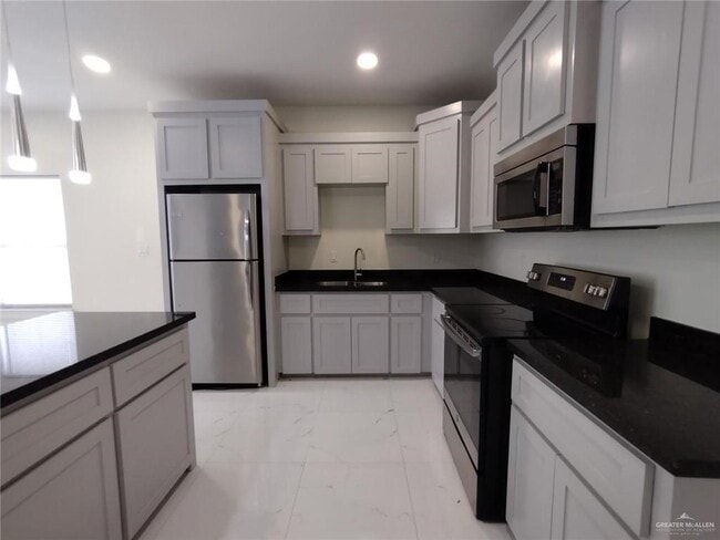 Building Photo - 1226 Upas Dr