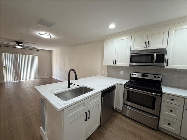 Building Photo - 3763 Collingwood Ln