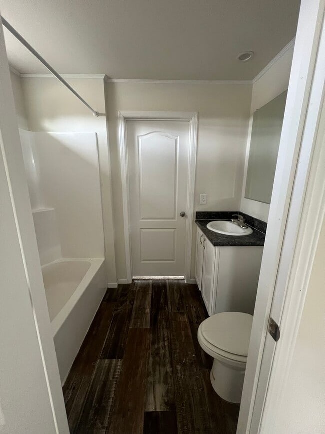 Building Photo - Horse Property