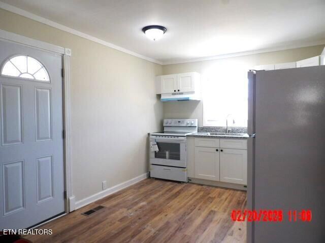 Building Photo - 440 W Outer Dr