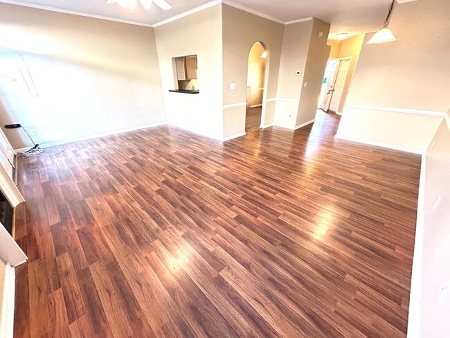 Building Photo - 2627 Hartley St