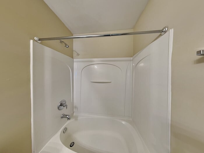 Building Photo - 2921 Deep Cove Dr NW