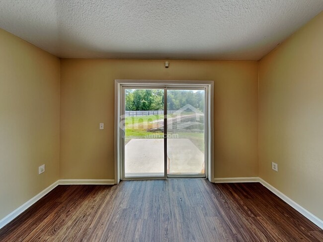 Building Photo - 6381 Louis Clark Ct