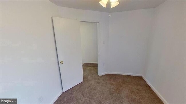 Building Photo - 5918 Malta St