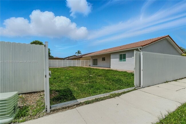Building Photo - 17733 SW 152nd Pl
