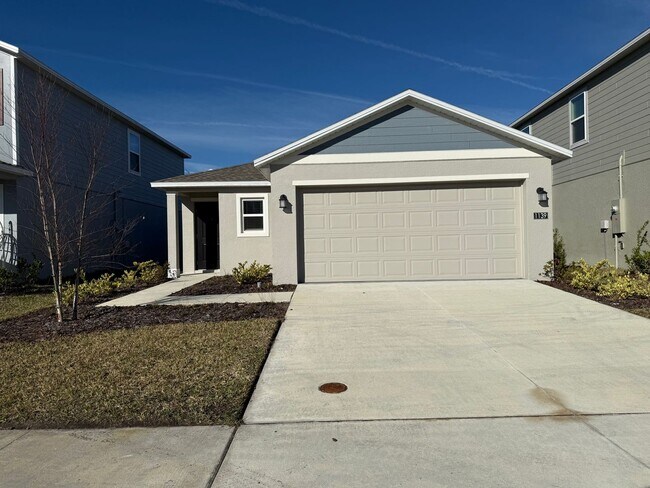 Building Photo - Beautiful 3 bedroom 2 bathroom house Lease Special!!!!