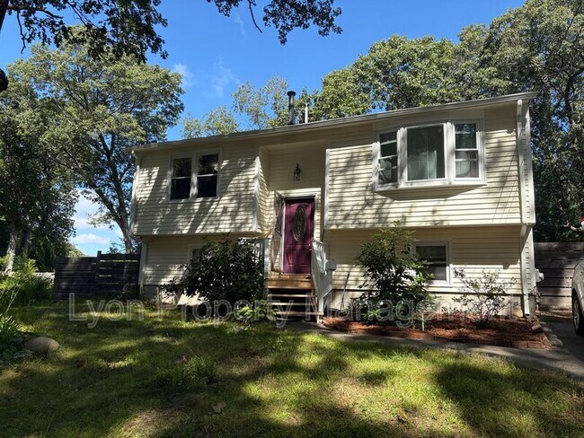 Primary Photo - 111 Brightside Ave