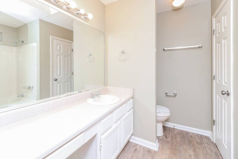 Building Photo - 7300 Hunters Ridge Dr