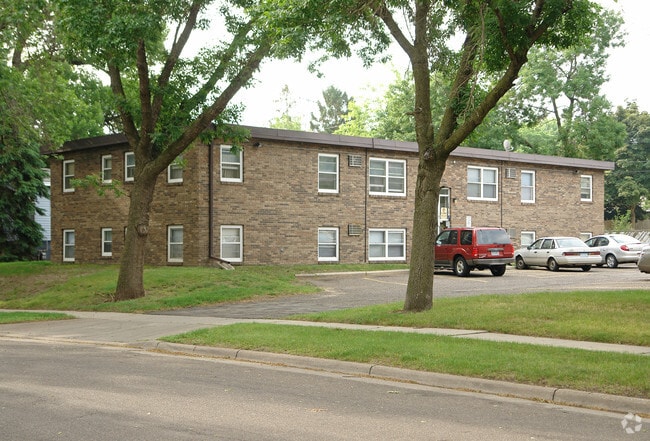 Building Photo - Victoria Englewood Apartments