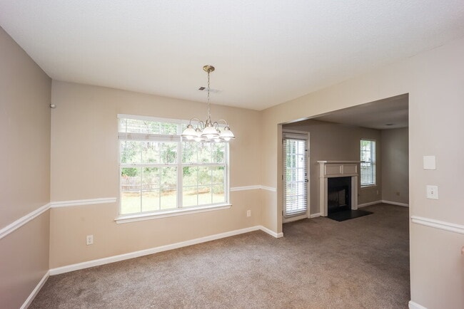 Building Photo - 2615 Thunder Basin Way