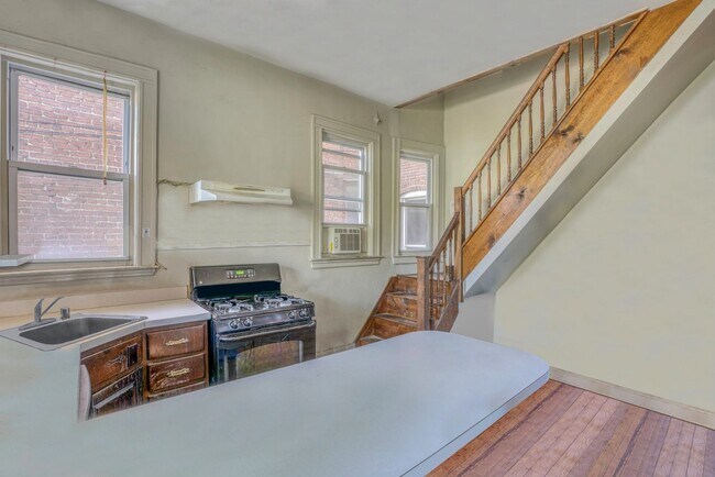 Building Photo - 2813 N Calvert St