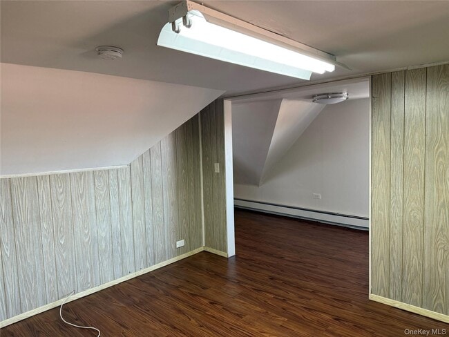 Building Photo - 4759 Matilda Ave