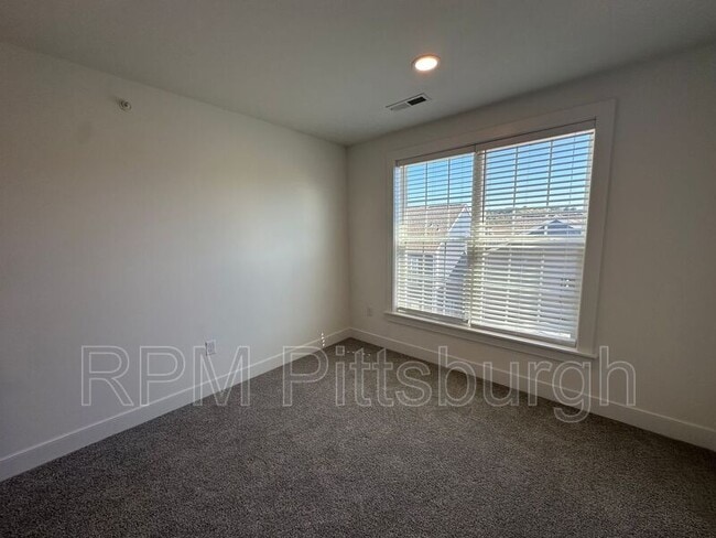 Building Photo - 4004 Windsfield Wy