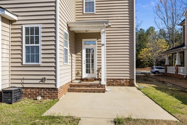 Building Photo - 10724 Alvarado Way
