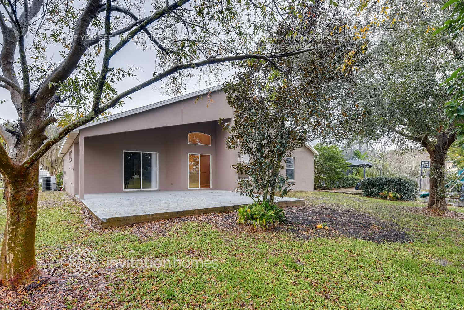 Building Photo - 219 Chestnut Creek Dr