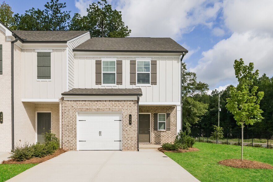 Building Photo - 168 PYRUS Ln