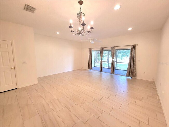 Building Photo - 11237 Kapok Grand Cir