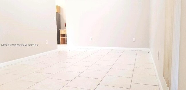 Building Photo - 10123 SW 145th Ct