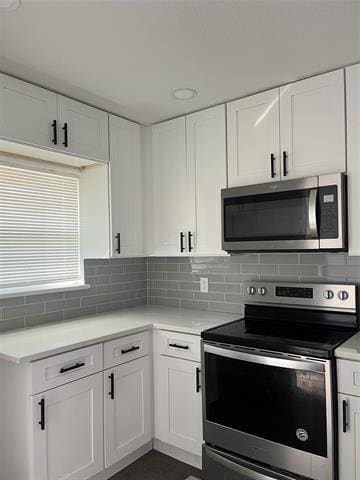 Building Photo - 15140 Oakwood Ln