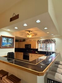 Building Photo - 73-1342-1342 Oneone Pl