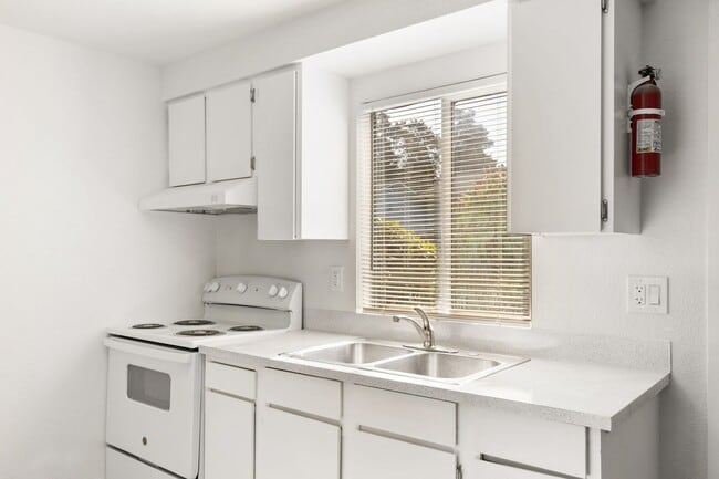 Interior Photo - Arise Townhomes