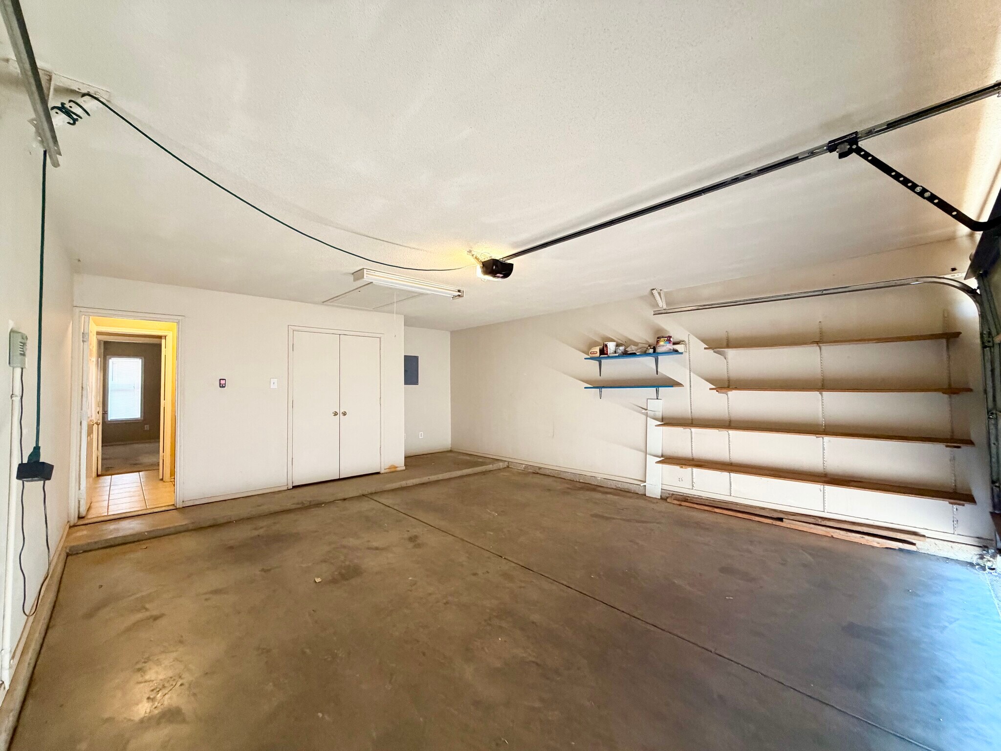 Building Photo - 707 15th St