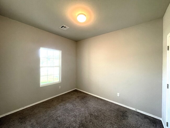 Building Photo - 10012 Wimbledon Ct